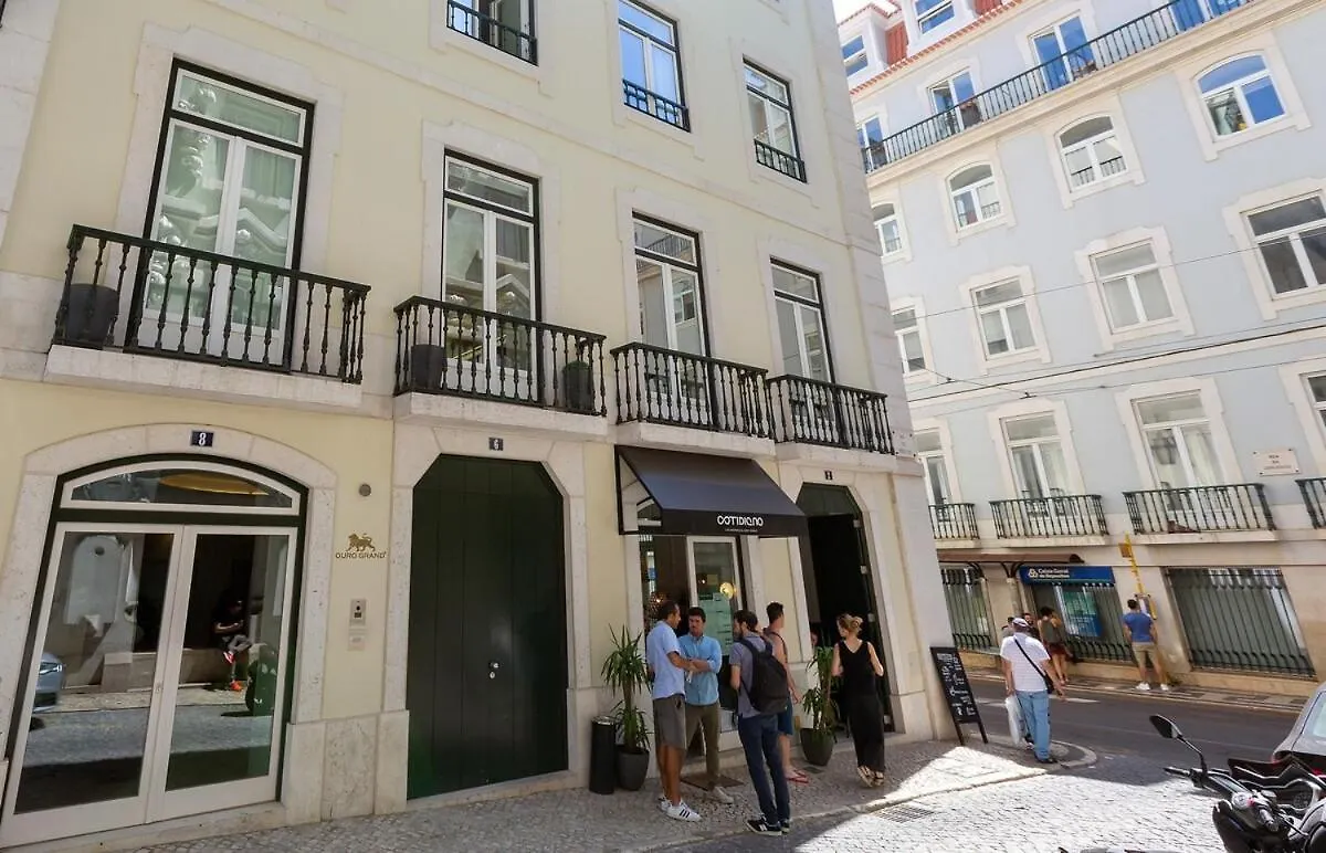 Spacious 1 Bedroom Apartment Near Baixa Lisboa